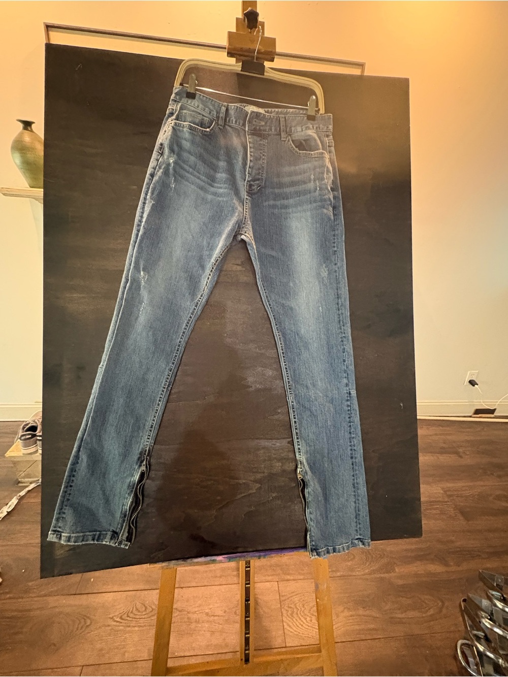 Fear of God Slim Jeans in Light Blue Wash